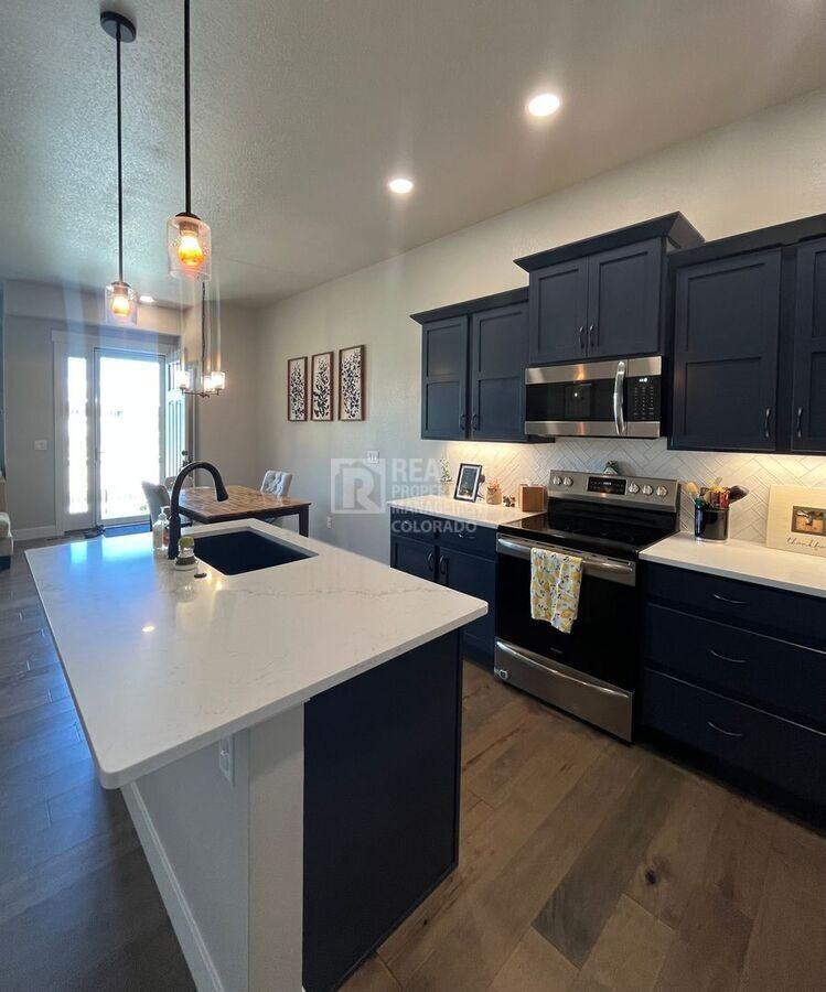 5111 River Roads Dr - Photo 4 of 15
