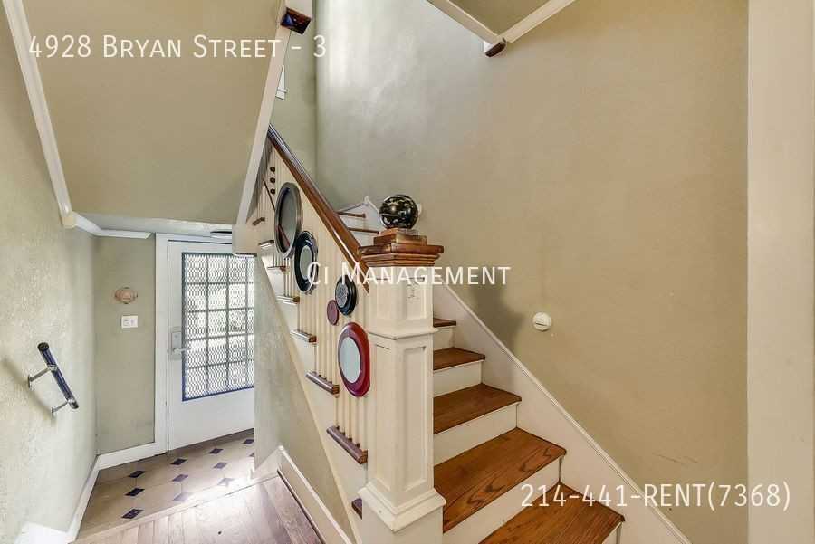4928 Bryan St #3 - Photo 4 of 50