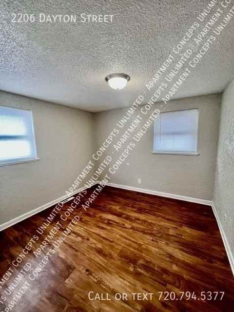 2206 Dayton St - Photo 7 of 8