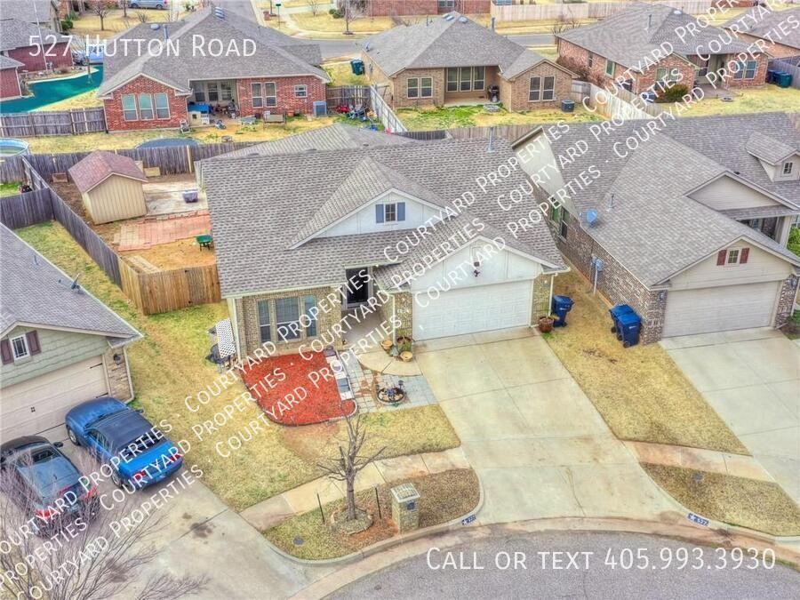 527 Hutton Rd - Photo 3 of 30