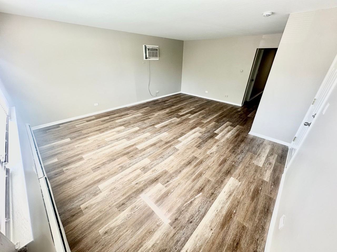 8147 Ogden Ave #2N - Photo 4 of 15