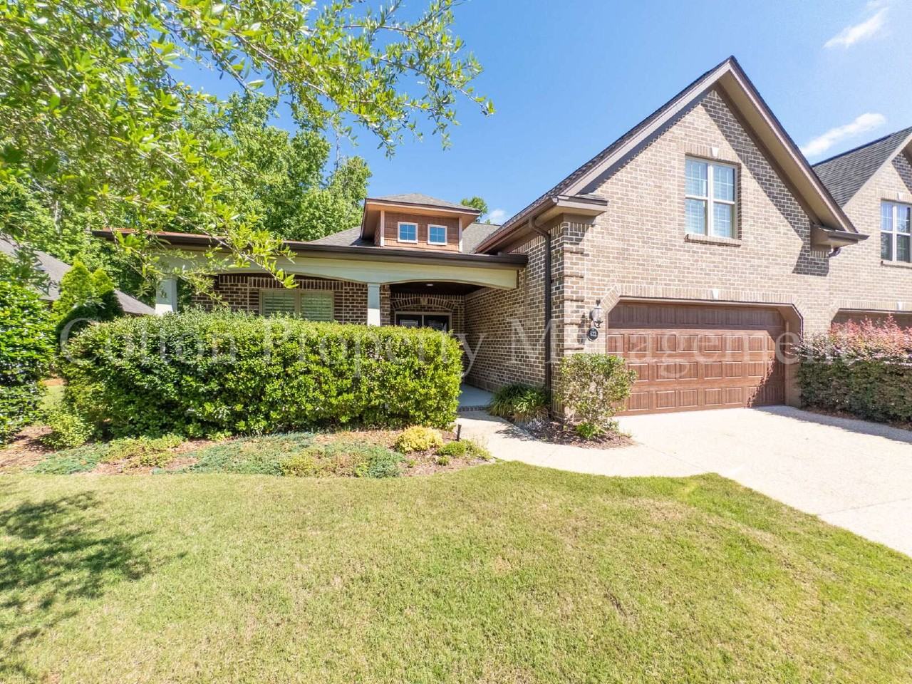 633 Jenoa Loop - Photo 2 of 50