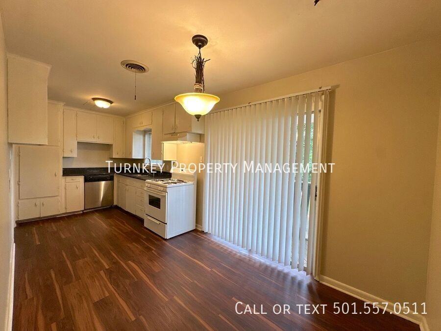 5218 Nelbrook Dr - Photo 4 of 9