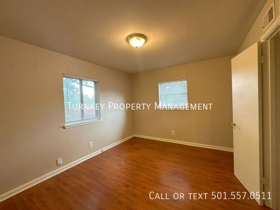 5218 Nelbrook Dr - Photo 6 of 9