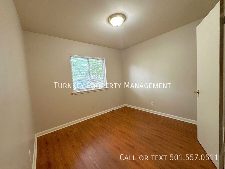 5218 Nelbrook Dr - Photo 7 of 9