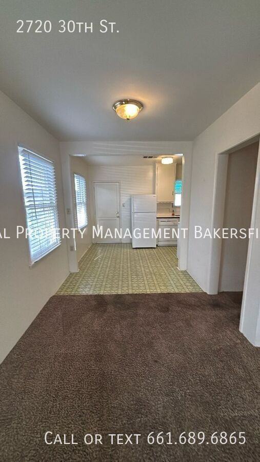 2720 30th St - Photo 6 of 30