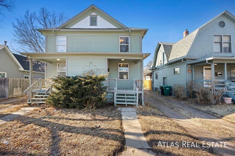 1119 14th Ave - Photo 3 of 16