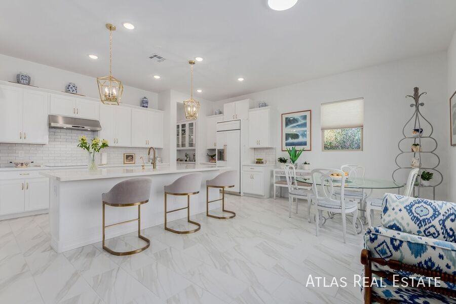 15149 S 186th Ln - Photo 5 of 50