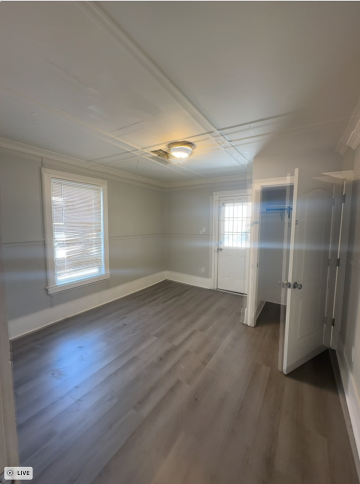 18 Calloway Street - 18 Calloway #4 - Photo 5 of 21