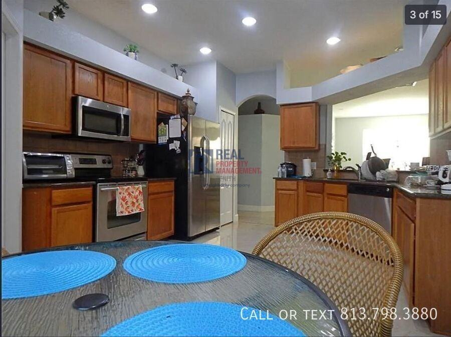 452 Westchester Hills Ln - Photo 3 of 15