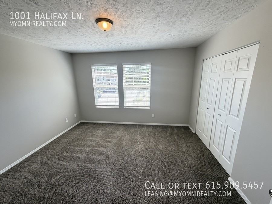 1001 Halifax Ln - Photo 3 of 13