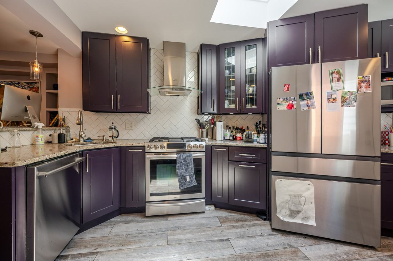 4612 Sedgwick St Nw - Photo 6 of 50