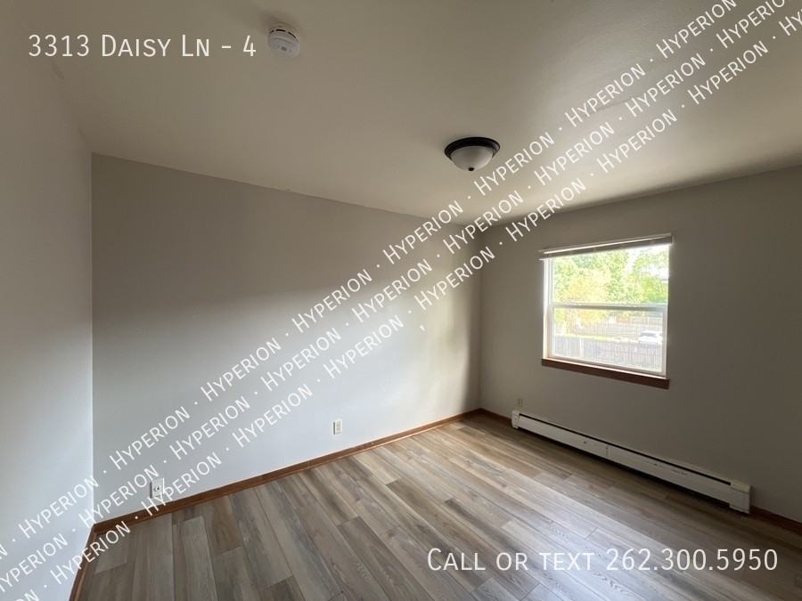 3313 Daisy Ln #4 - Photo 7 of 14