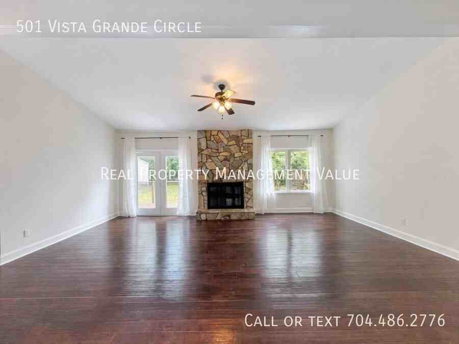 501 Vista Grande Cir - Photo 5 of 30