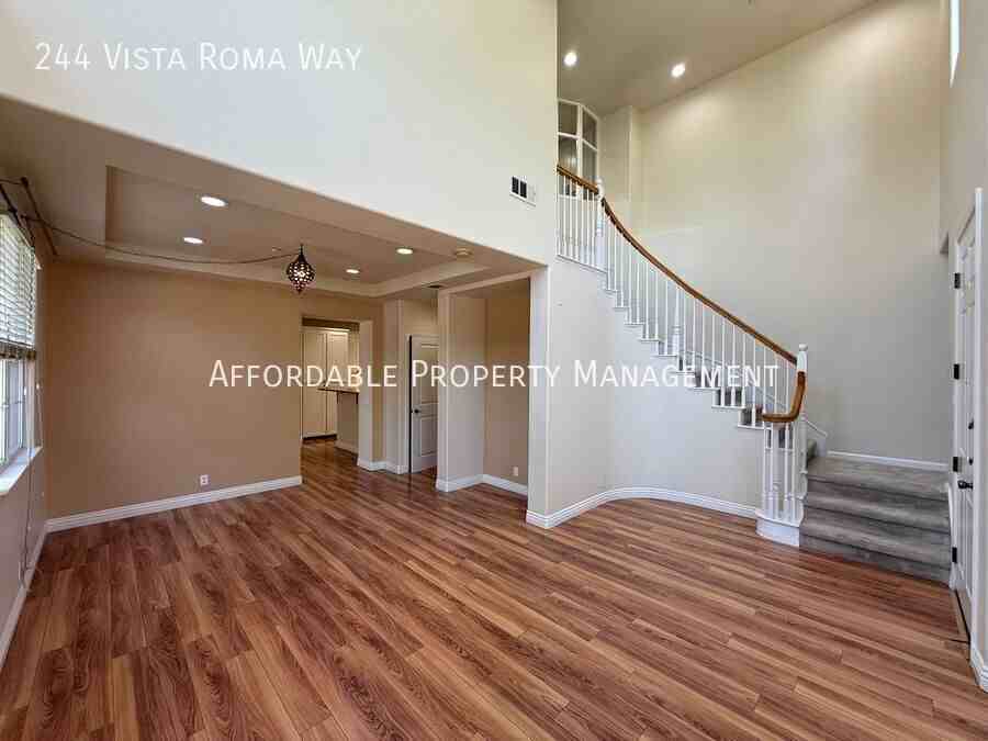 244 Vista Roma Way - Photo 2 of 31
