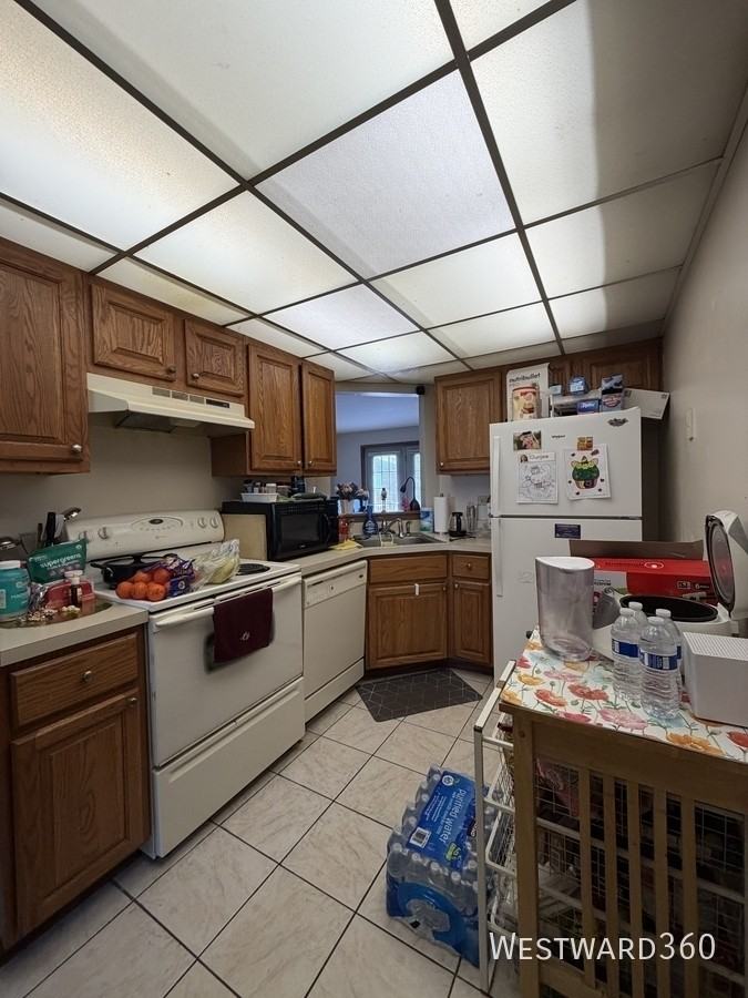 4120 Williamsburg Ct #302 - Photo 5 of 12