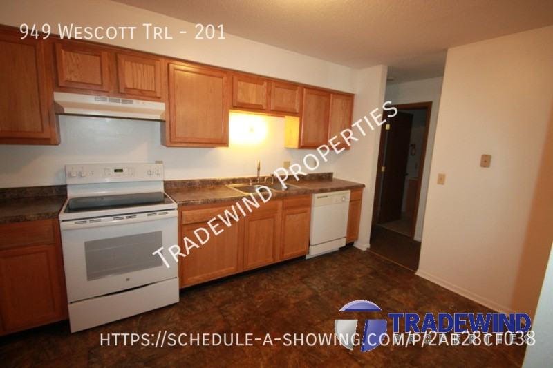 949 Wescott Trl #201 - Photo 2 of 14