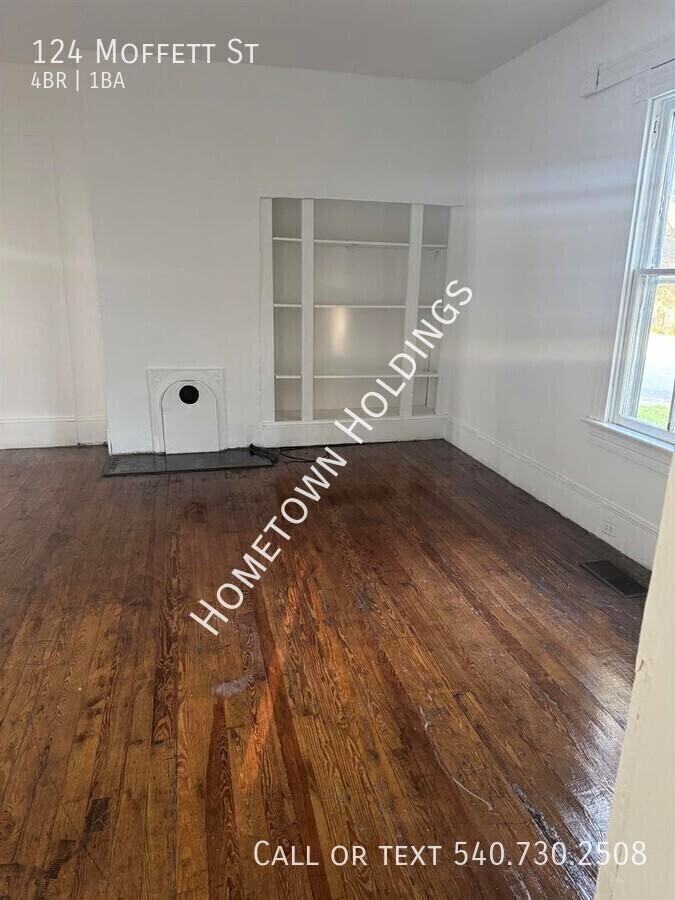 124 Moffett St - Photo 7 of 8