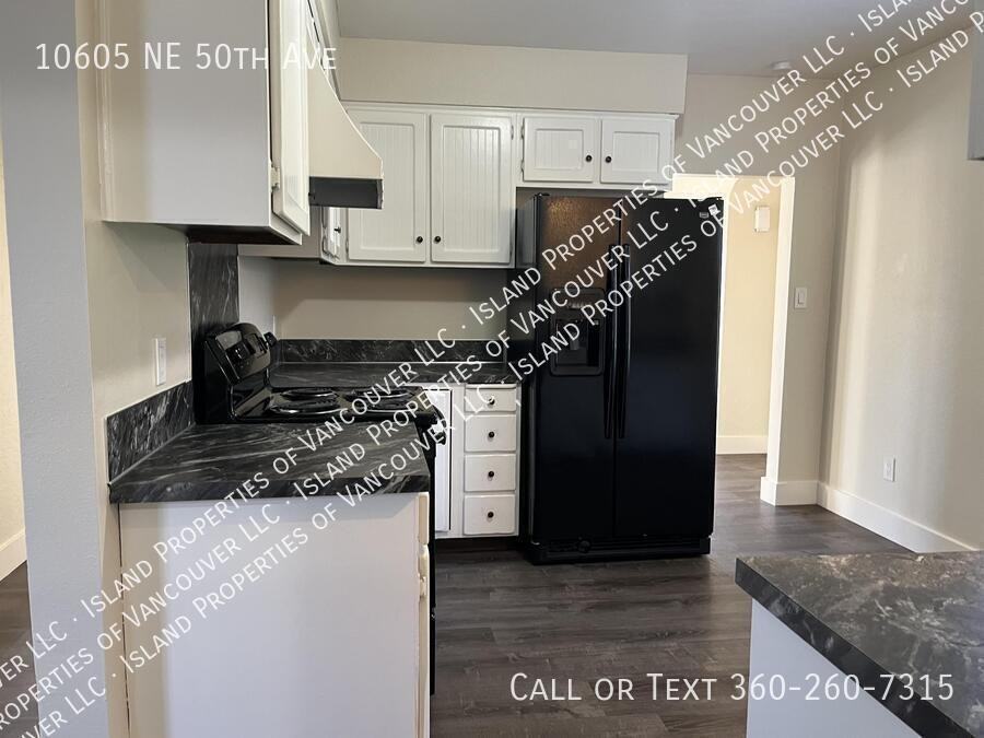 10605 Ne 50th Ave - Photo 2 of 12