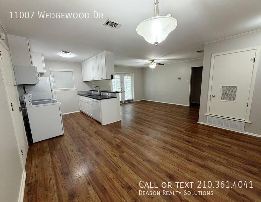 11007 Wedgewood Dr - Photo 7 of 30