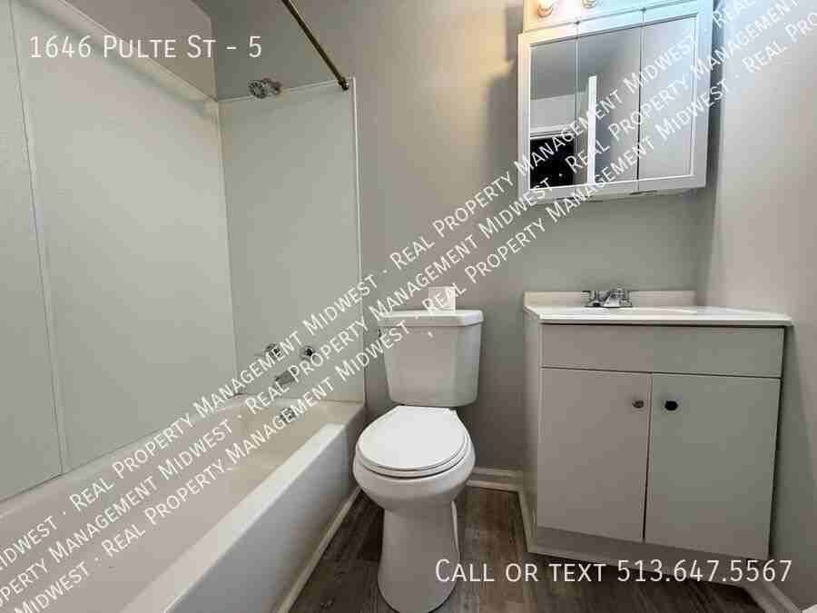 1646 Pulte St #5 - Photo 7 of 7