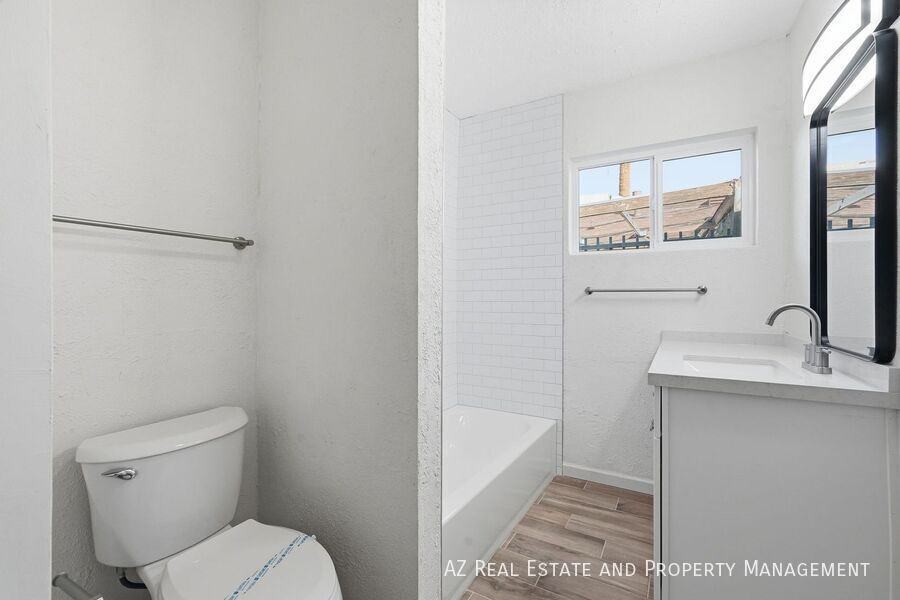 1808 E Coronado Rd #D - Photo 7 of 15