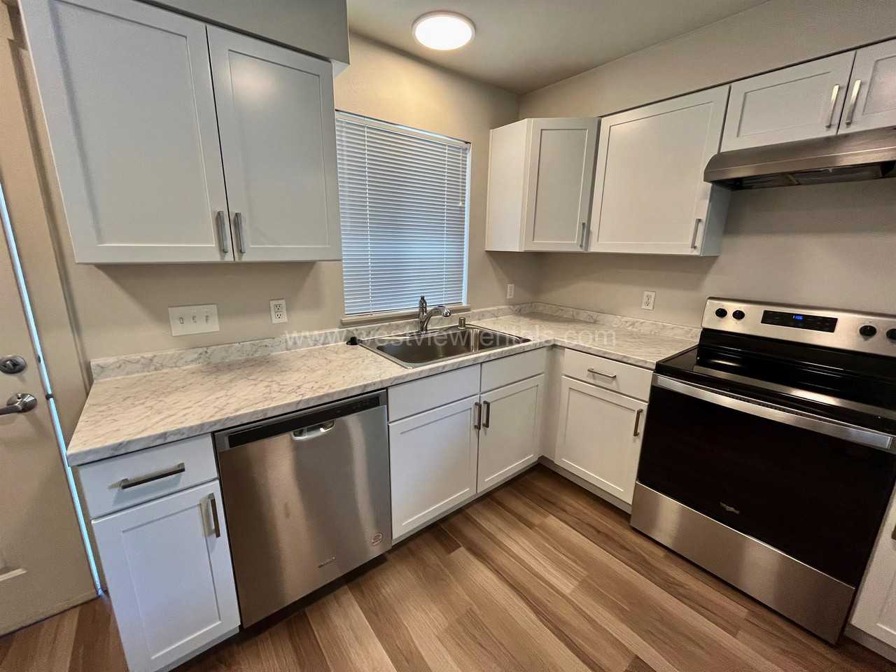 135 Prince Ave #135PR101 - Photo 3 of 32