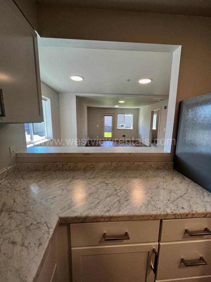 135 Prince Ave #135PR101 - Photo 5 of 32