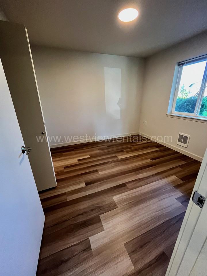 135 Prince Ave #135PR101 - Photo 6 of 32