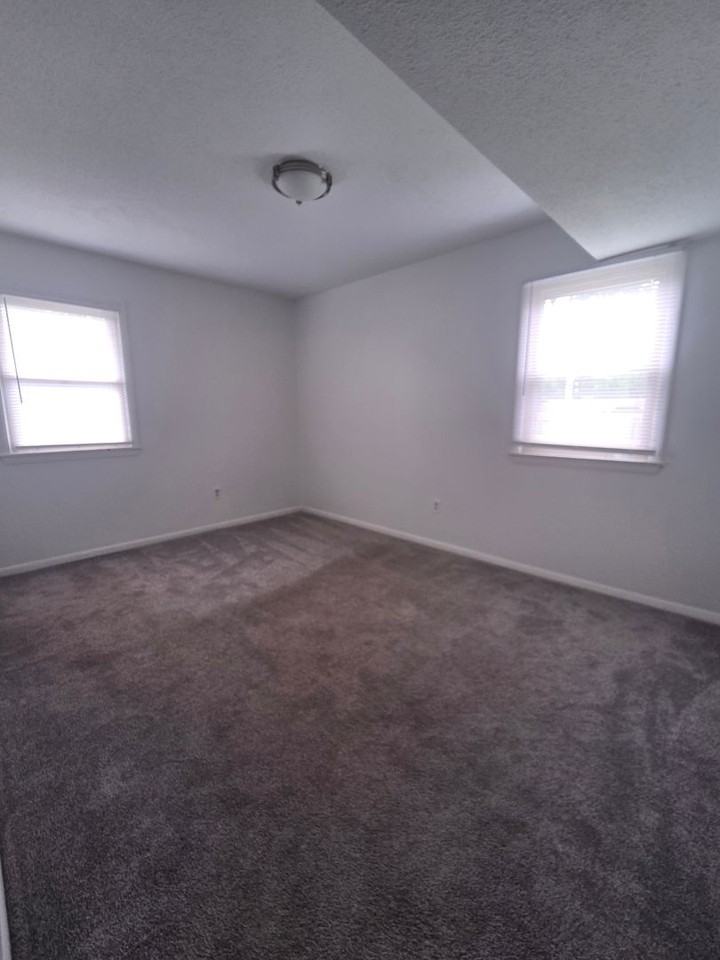 109 Sieville Ave #101 - Photo 7 of 11