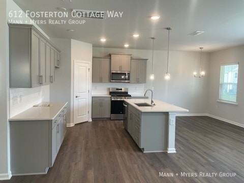 612 Fosterton Cottage Way - Photo 3 of 24