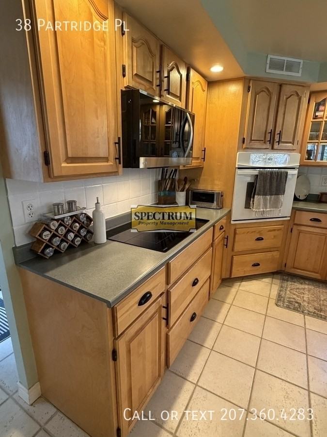 38 Partridge Pl - Photo 2 of 27
