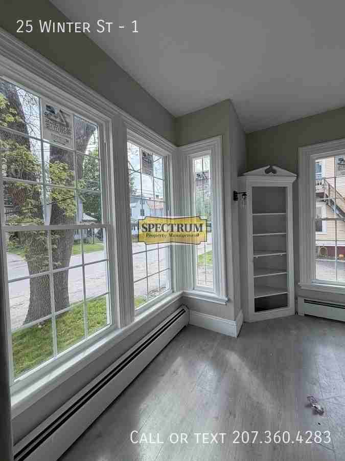 25 Winter St #1 - Photo 7 of 9