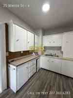 featured image of 25 Winter St #4