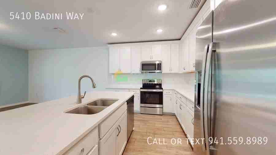 5410 Badini Way - Photo 6 of 22