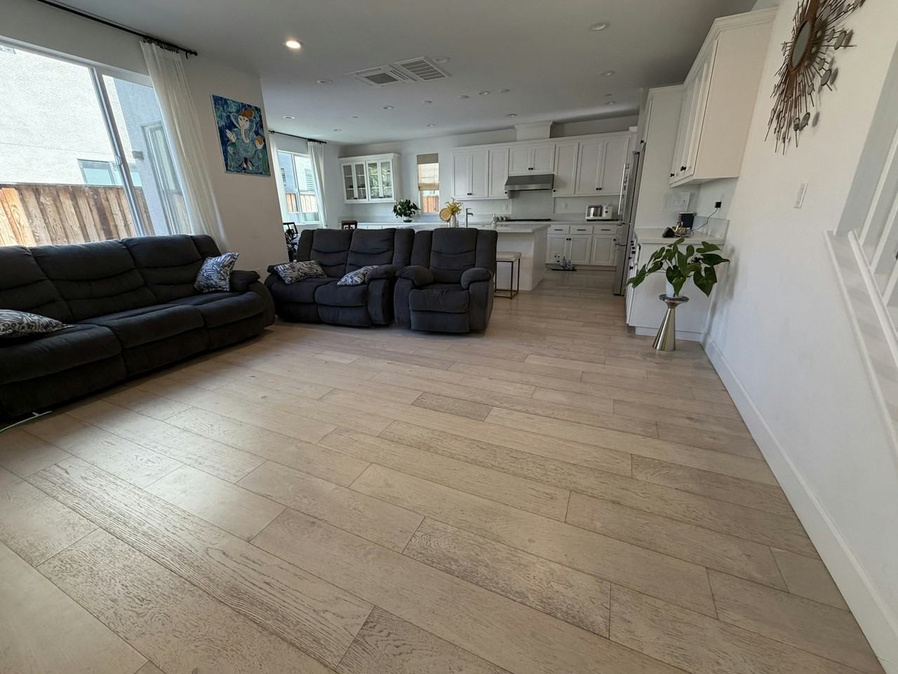 5889 Abbott Street - Photo 3 of 30