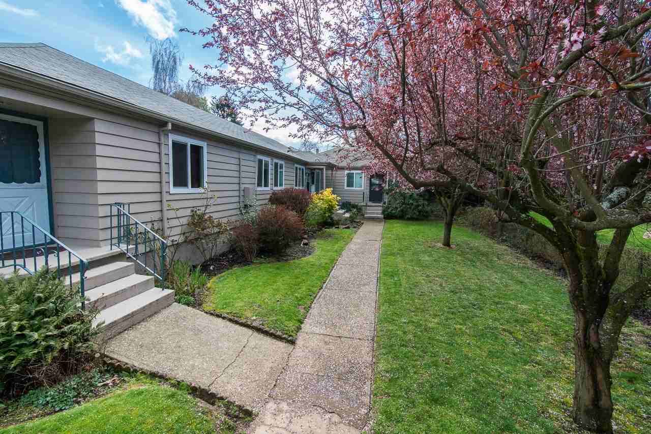 3974 Se Gladstone St - Photo 3 of 17