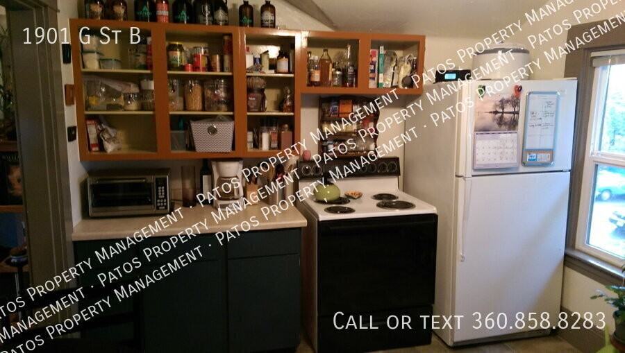 1901 G St - Photo 7 of 14