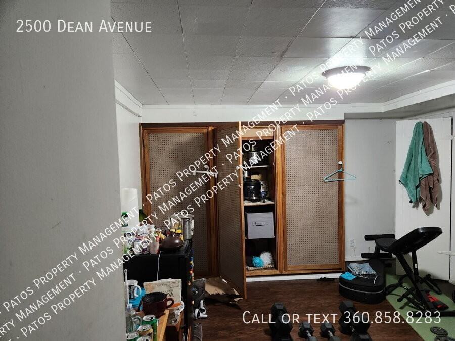 2500 Dean Ave - Photo 5 of 13