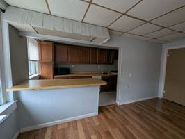 featured image of 415 S Broadway St #15