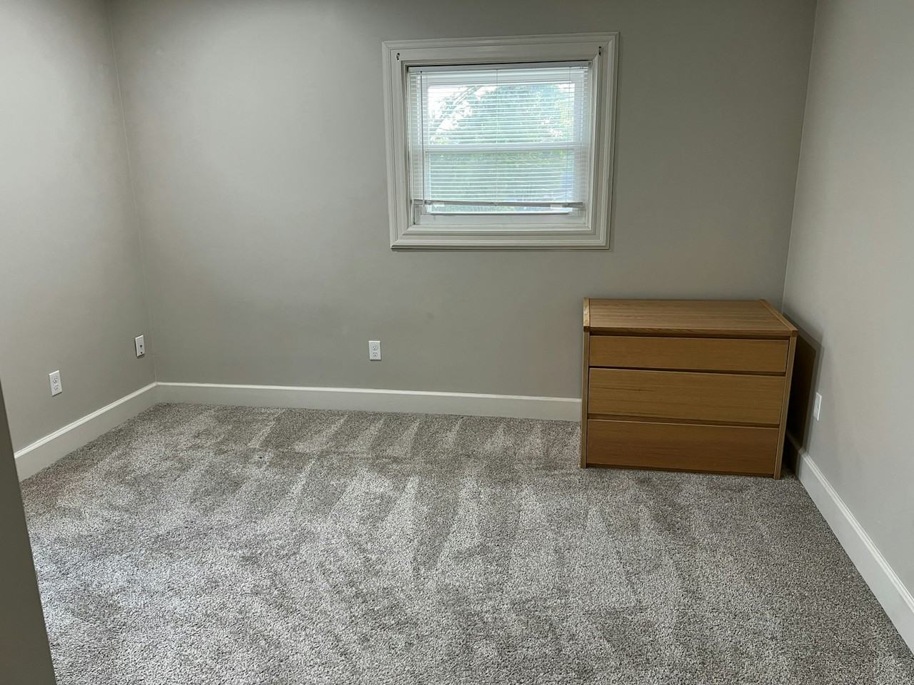 107 North Berrien Street - Photo 7 of 12