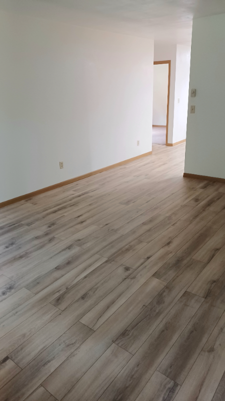1712 Burdick St - Photo 4 of 6