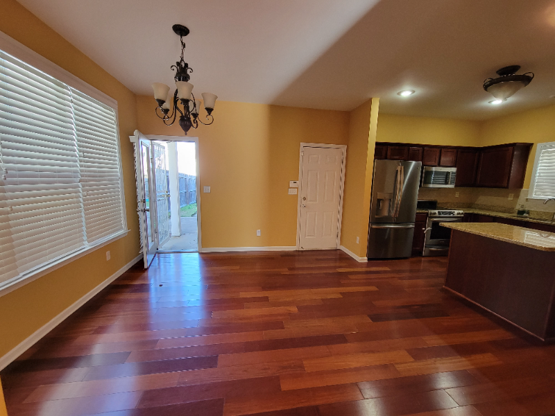 1404 Island Pl E - Photo 2 of 15