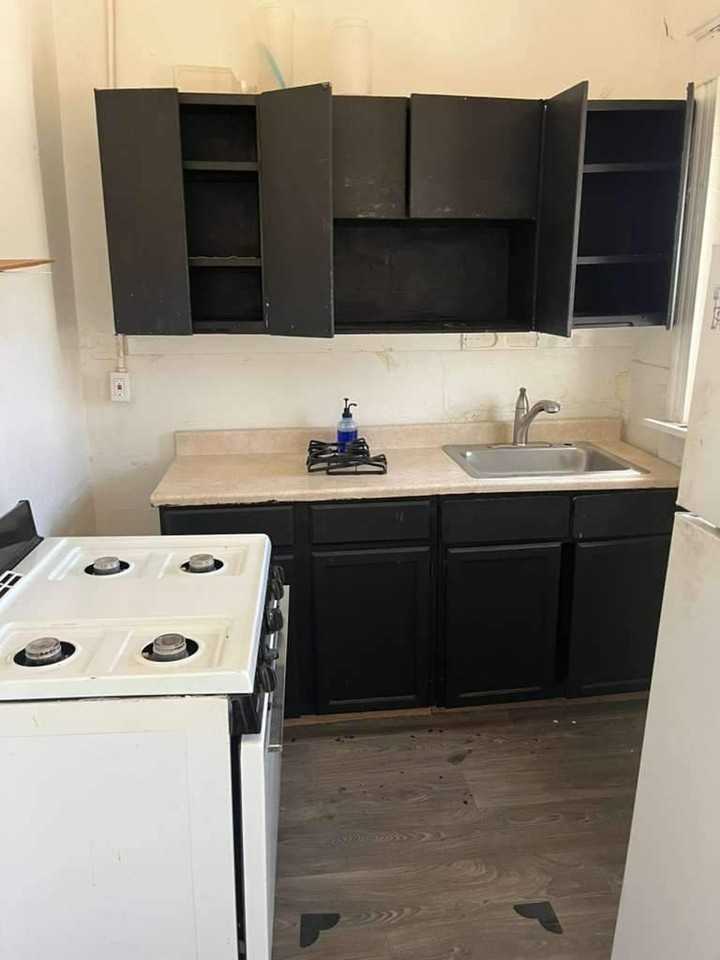 1100 Myrtle Ave #1 - Photo 2 of 9