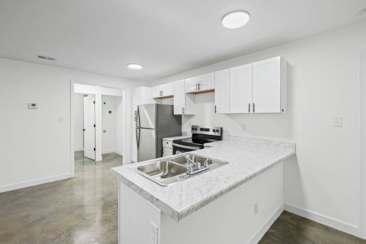 2855 Choctaw Avenue, Unit 2855 - Photo 4 of 8