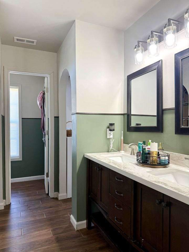 110 Cherry Grove Dr #1 - Photo 5 of 10