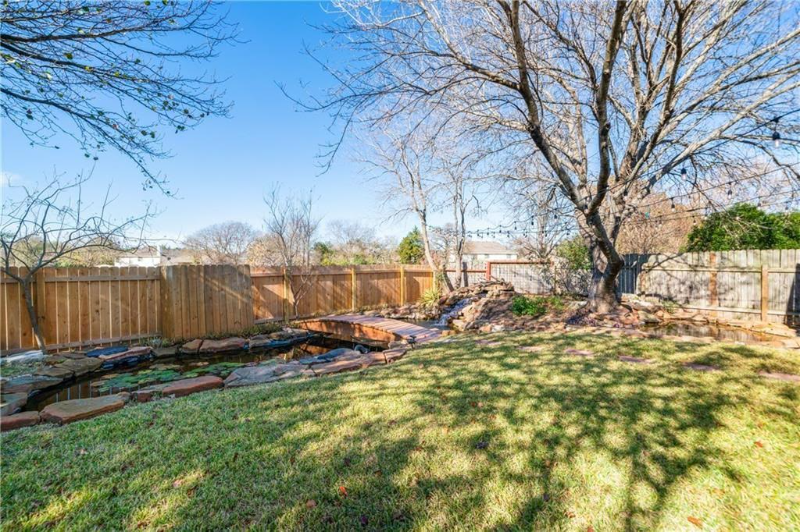 2617 Goldfinch Dr - Photo 4 of 19