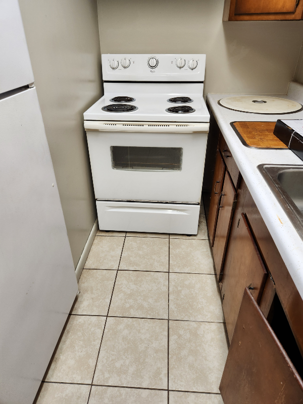 333 N Detroit St #7 - Photo 4 of 6