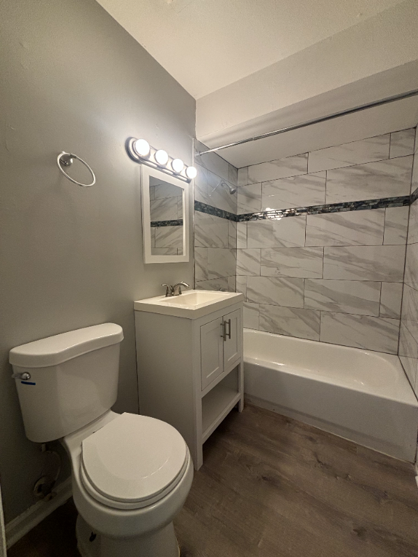 392 Hickory St #2W - Photo 7 of 7