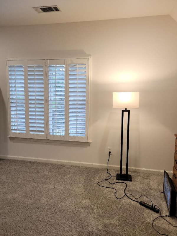 555 Stover Rd - Photo 4 of 13